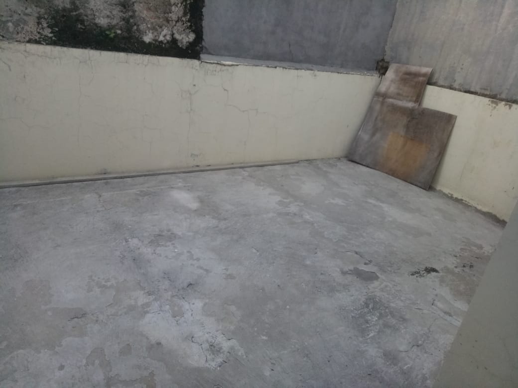 Ifj. Rumah di Cluster Roseville Blok J No. 8